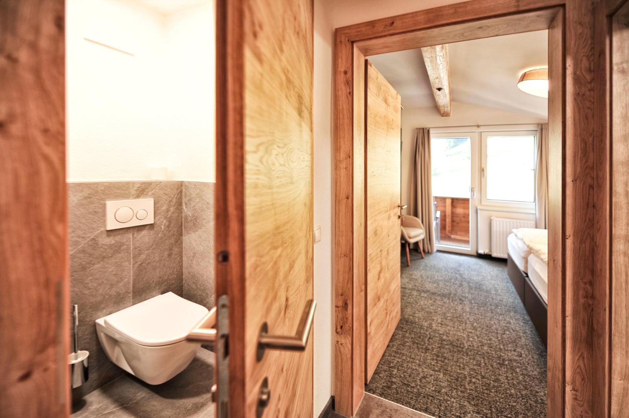 Baeckerei Schranz Bed & Breakfast Sankt Leonhard im Pitztal Exterior photo